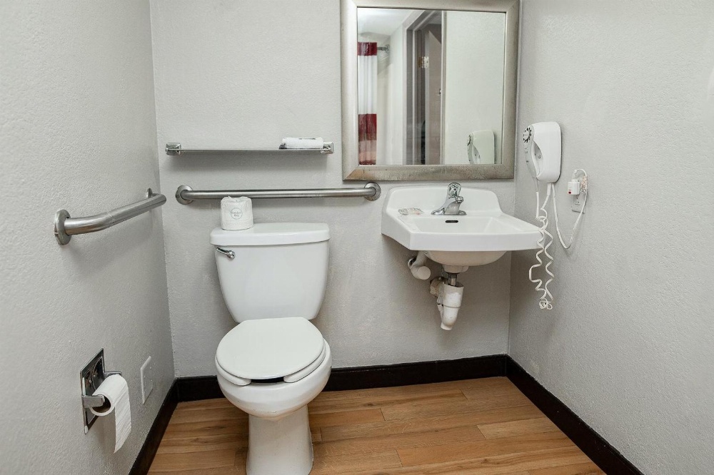 Red Roof Inn Rochester - Henrietta Main image