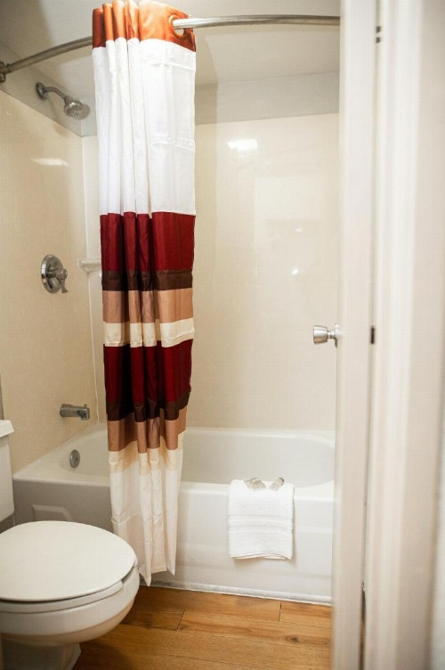 Red Roof Inn Rochester - Henrietta image 7